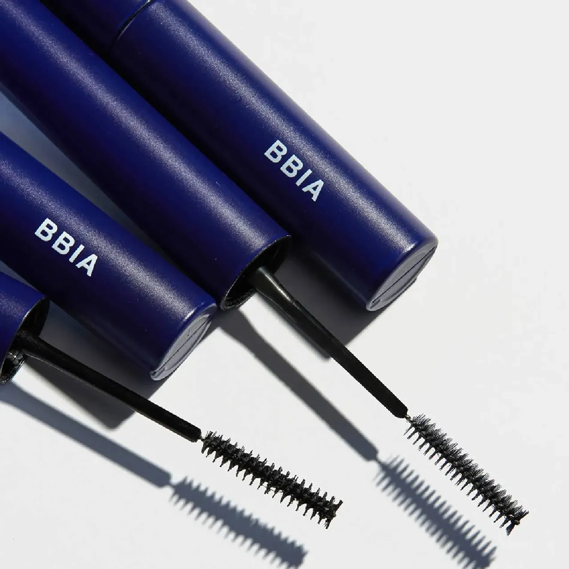 mascara-bbia-lam-cong-dai-mi-never-die-mascara-slim-01-black-fit-3g-2