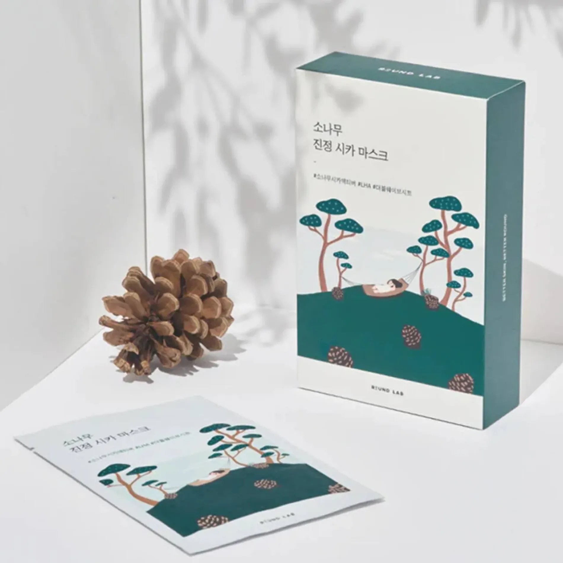 mat-na-round-lab-lam-diu-da-chiet-xuat-cay-thong-pine-calming-cica-mask-27ml-4