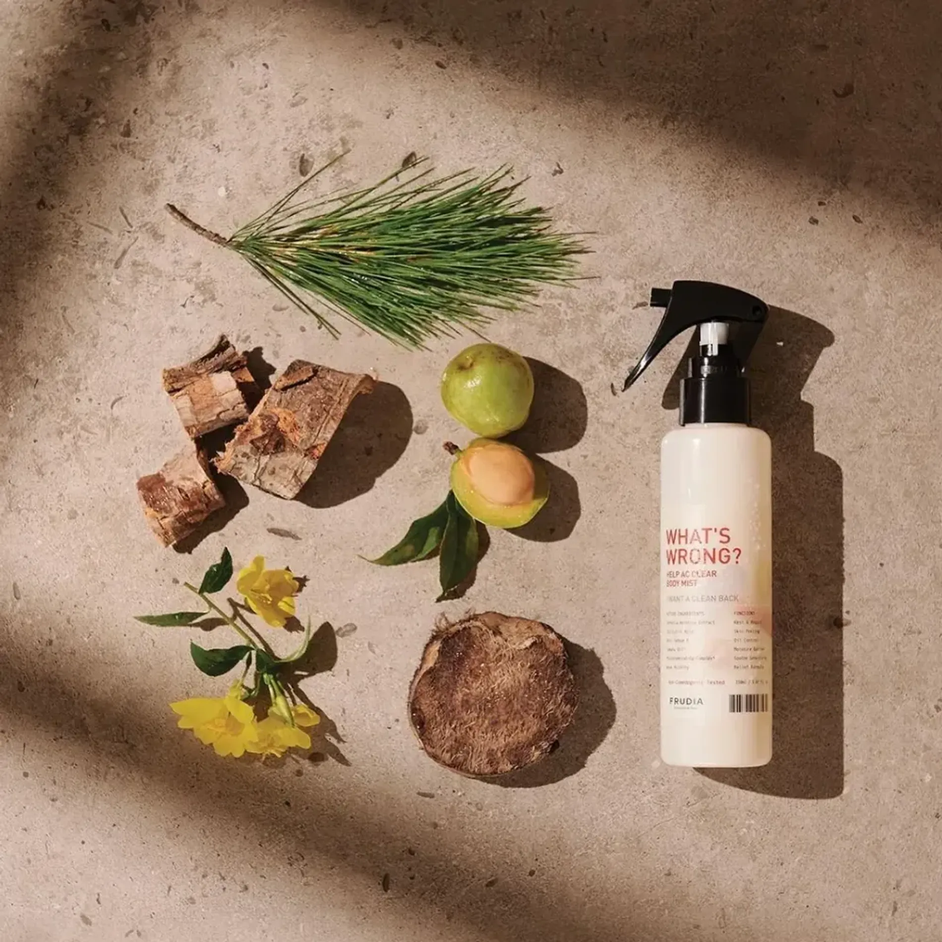 xit-khoang-ngua-mun-lung-frudia-whats-wrong-help-ac-clear-body-mist-150ml-3