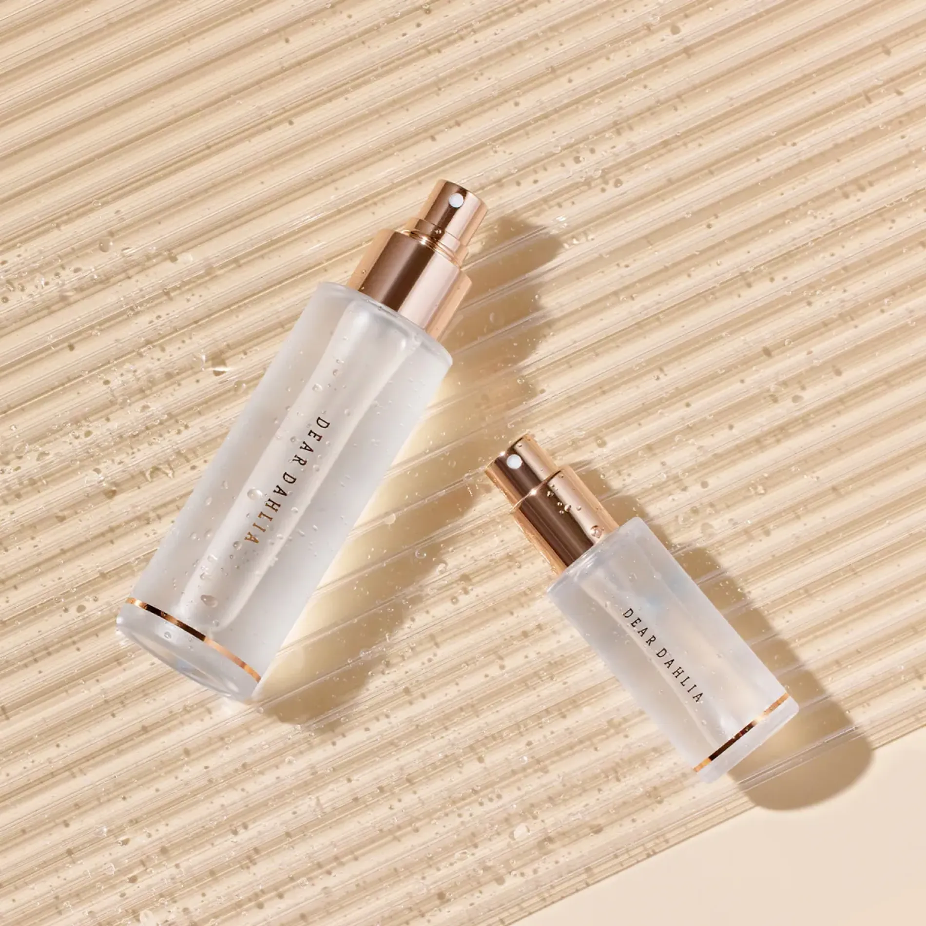 xit-duong-am-thuan-chay-dear-dahlia-endless-skin-cream-mist-3