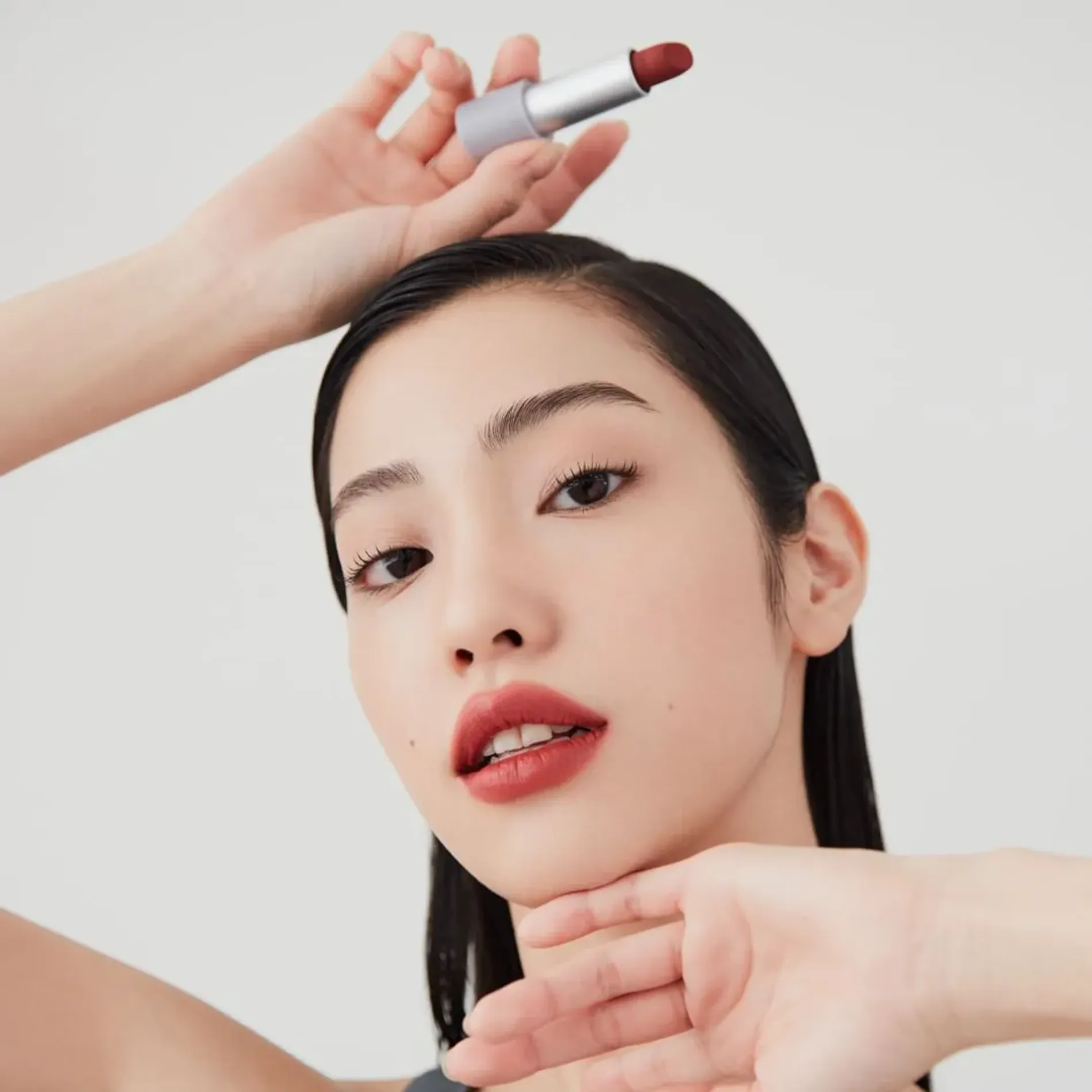 son-thoi-thuan-chay-freshian-sensual-vegan-lipstick-blur-33g-4