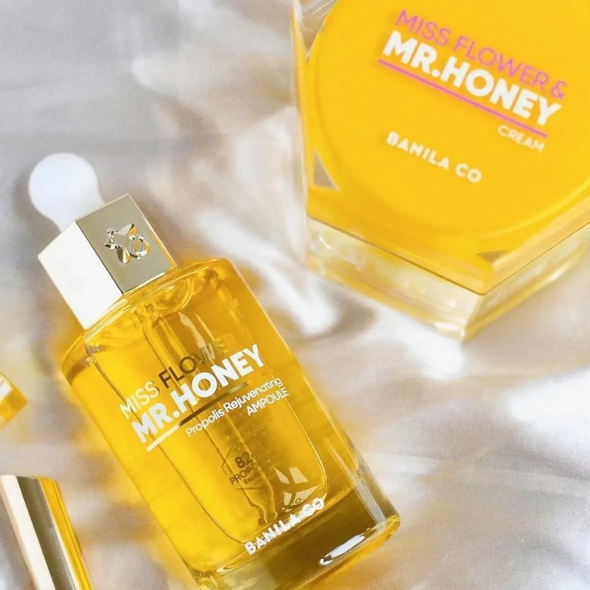 tinh-chat-keo-ong-banila-co-cap-am-miss-flower-mr-honey-propolis-rejuvenating-ampoule-50ml-5