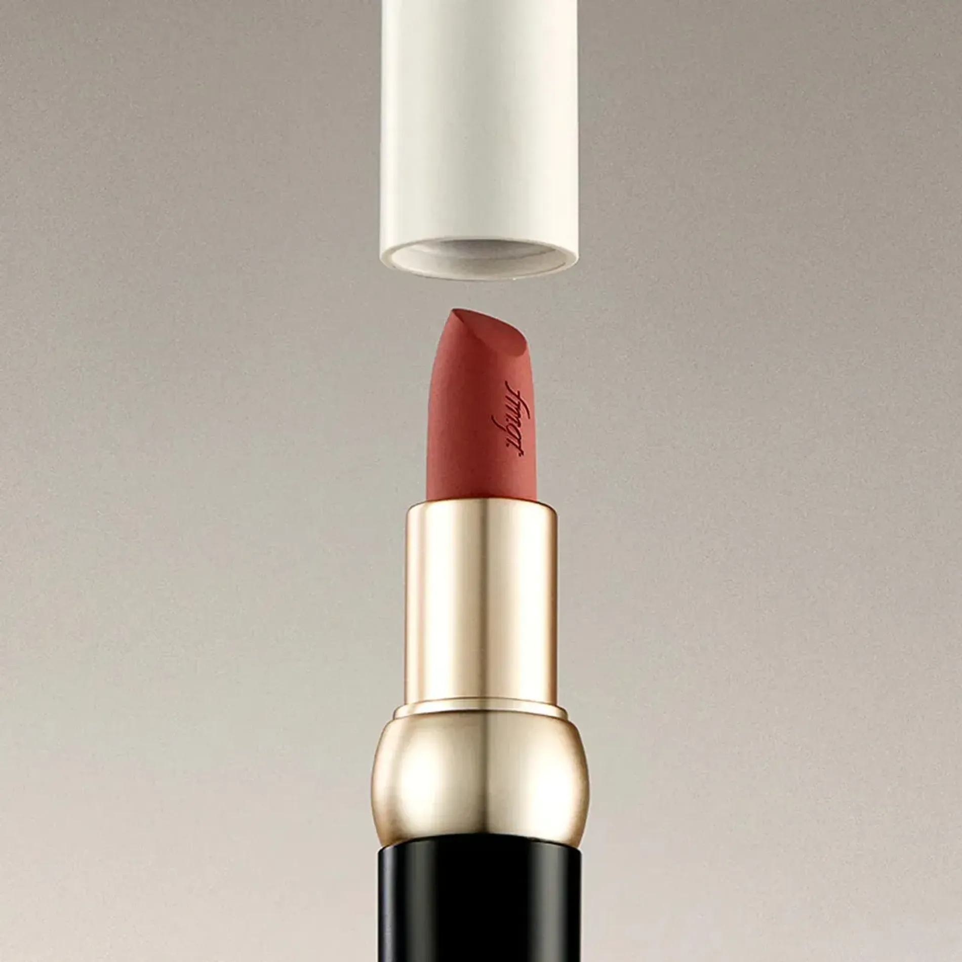 son-thoi-li-the-face-shop-fmgt-new-bold-velvet-lipstick-35g-4