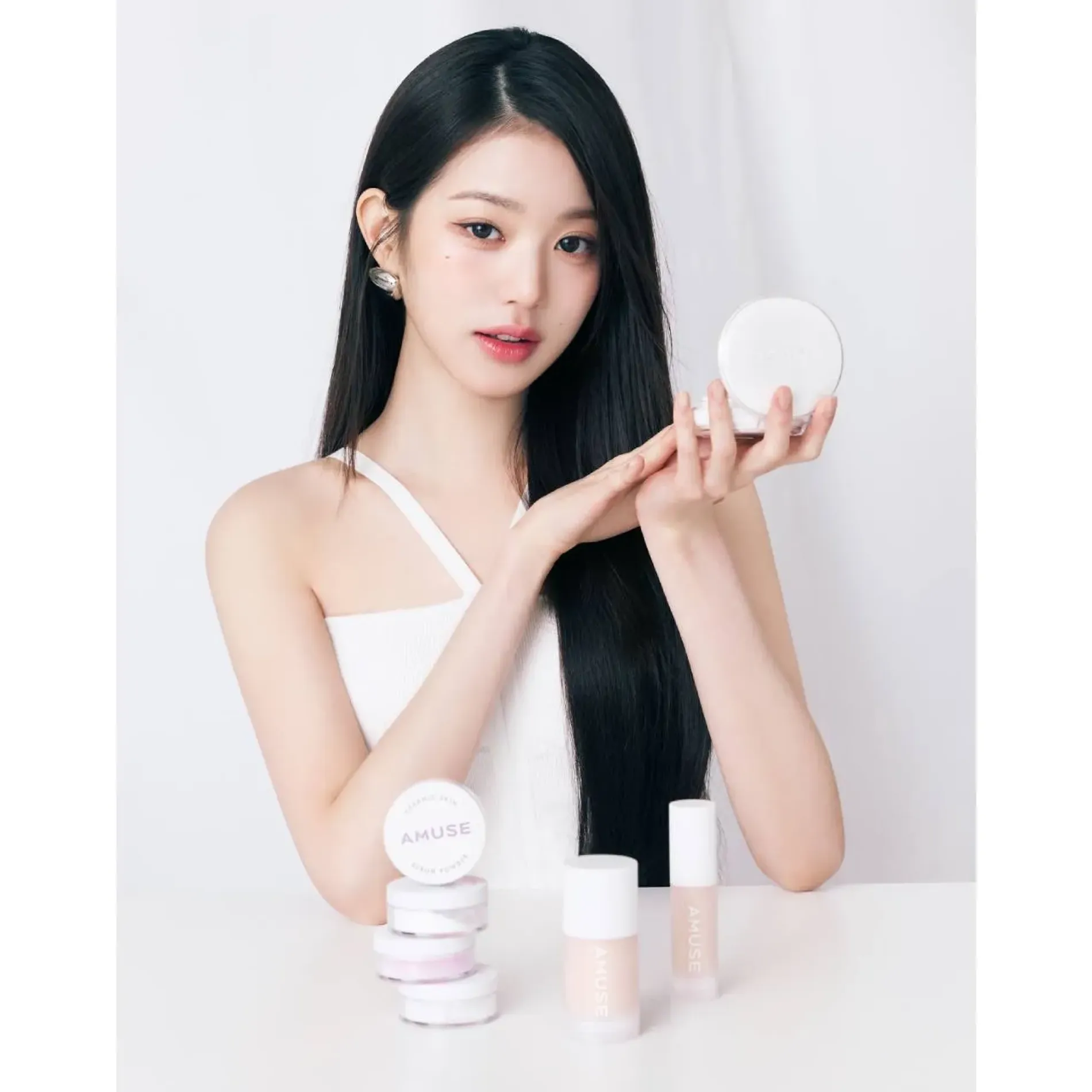 phan-phu-amuse-dang-bot-kiem-dau-ceramic-skin-sebum-powder-5g-4
