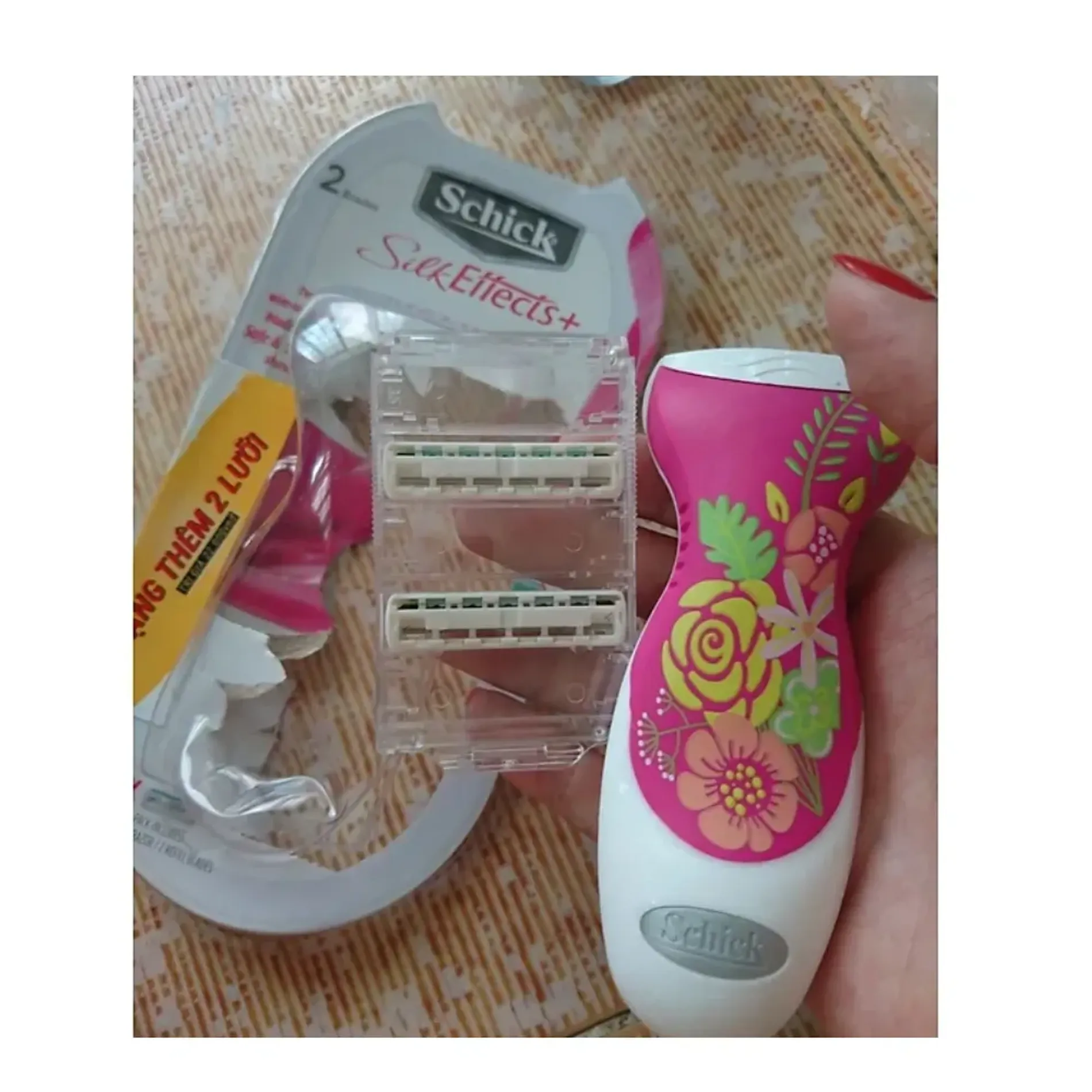 dao-cao-cho-nu-vi-1-can-2-luoi-schick-silk-effects-2s-4