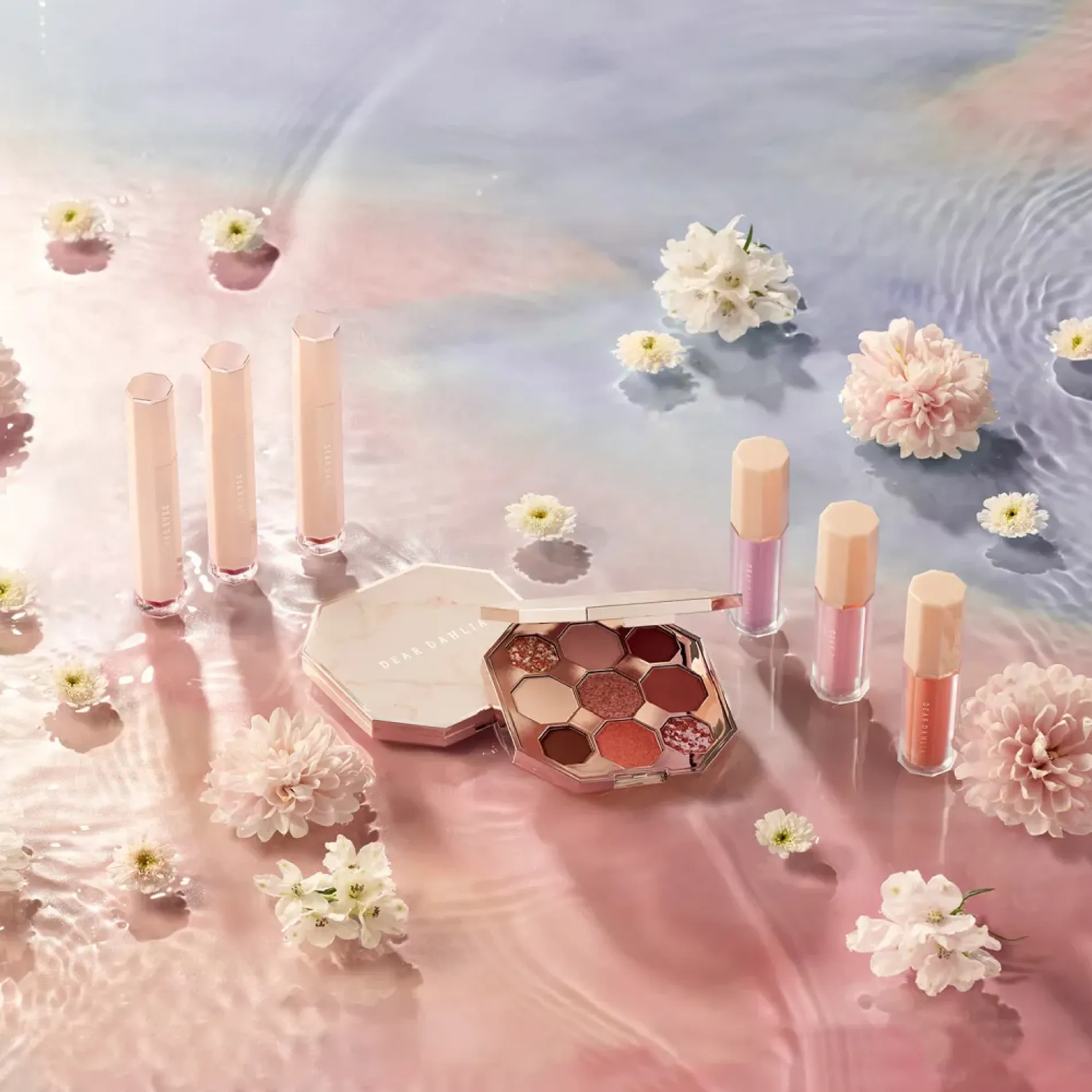 ma-hong-dang-nuoc-dear-dahlia-blooming-edition-petal-drop-liquid-blush-4g-8