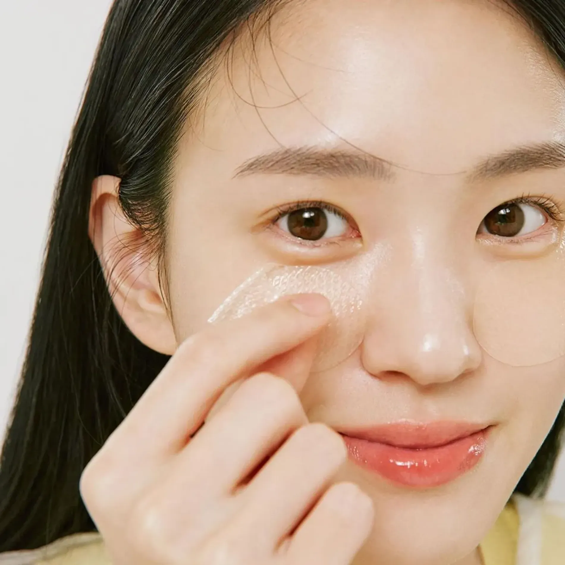 mat-na-duong-vung-mat-goodal-green-tangerine-vita-c-eye-gel-patch-2