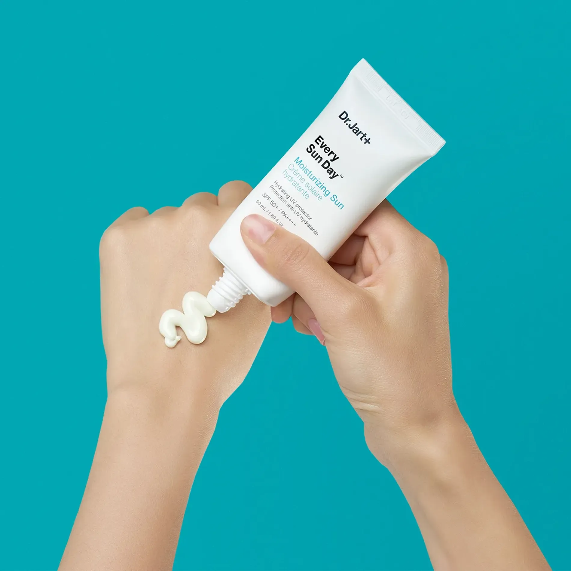 kem-chong-nang-duong-am-drjart-every-sun-day-moisturizing-sun-spf-50-pa-3