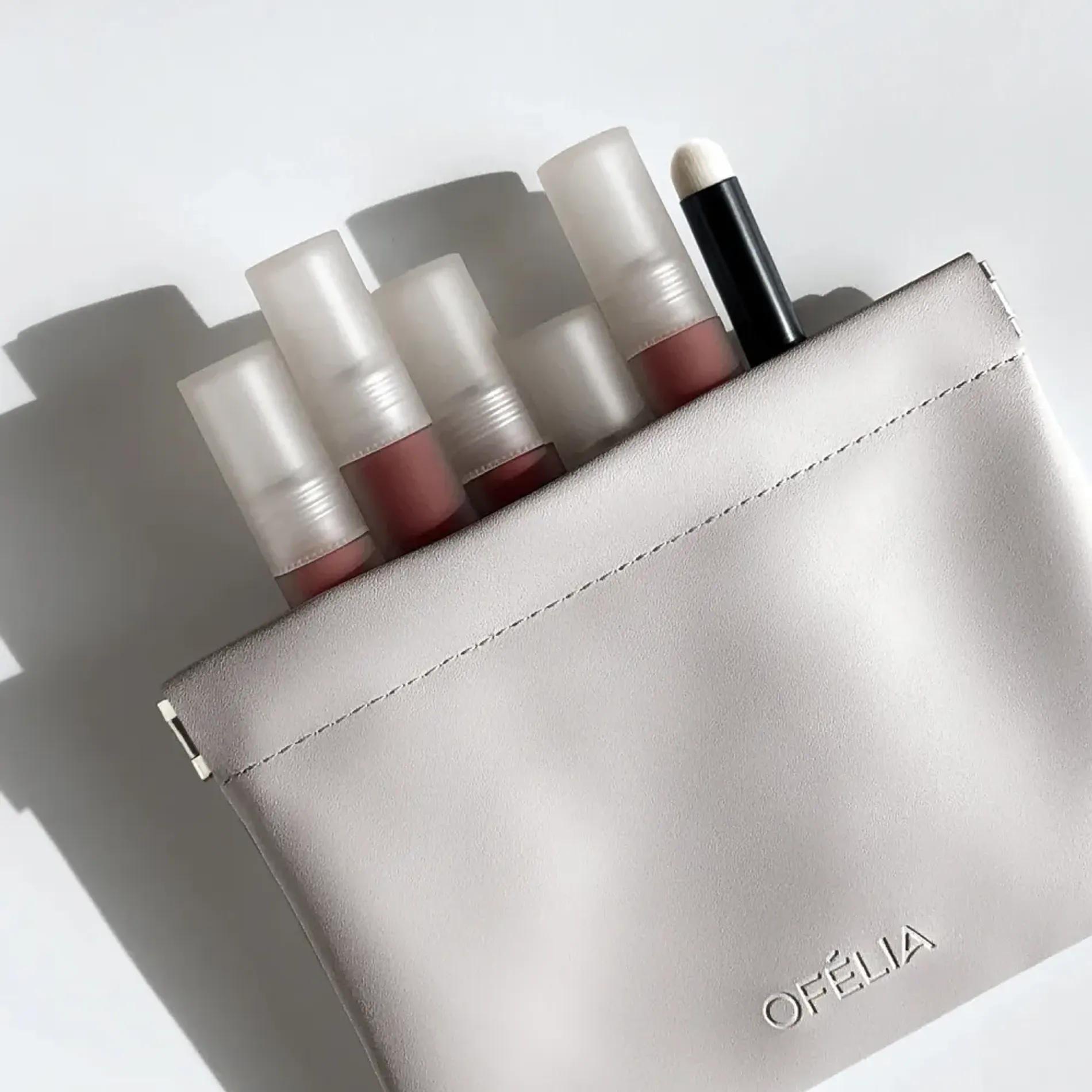 tui-dung-do-trang-diem-ofelia-irene-pouch-2