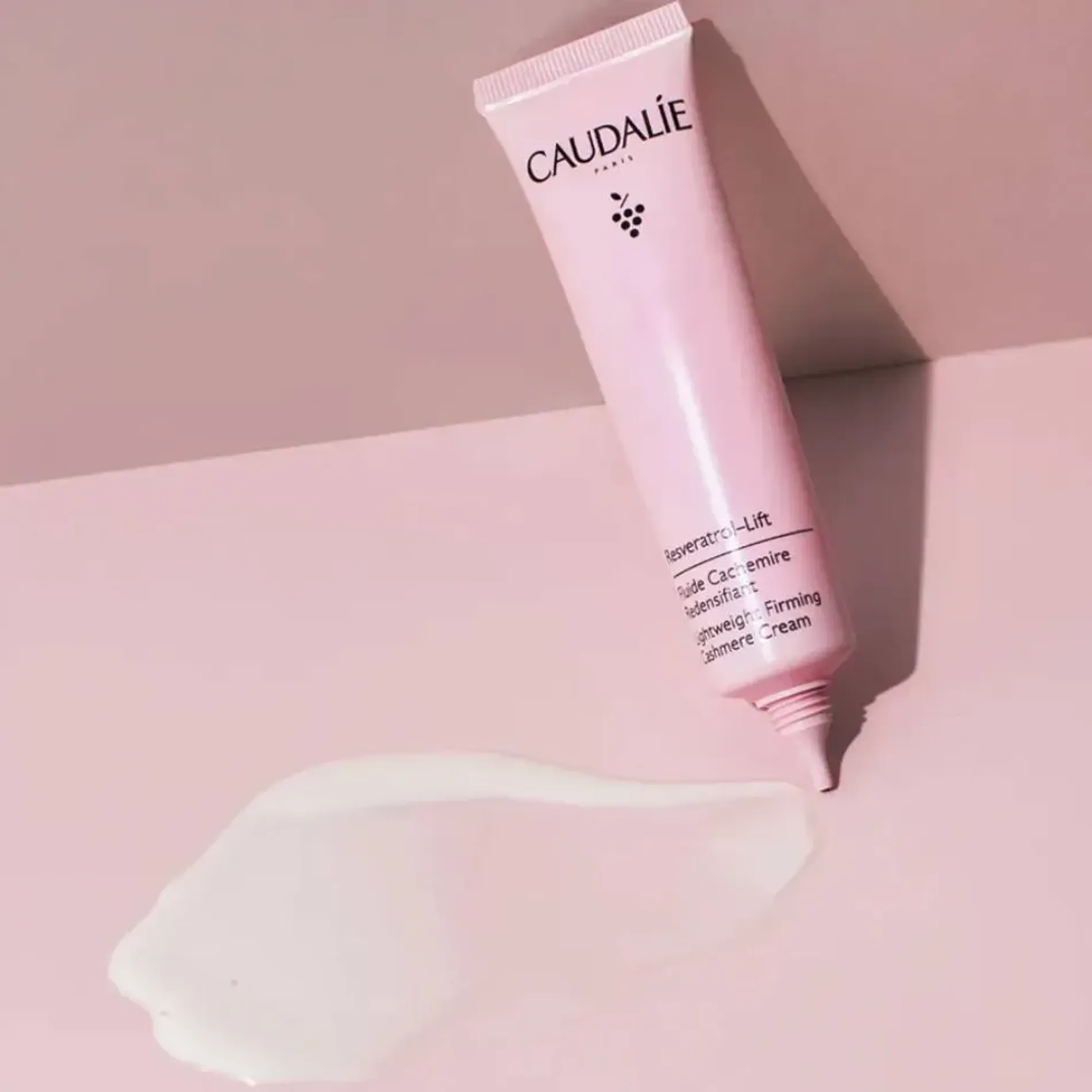 kem-duong-san-chac-da-caudalie-resveratrol-lift-lightweight-firming-cashmere-cream-40ml-3