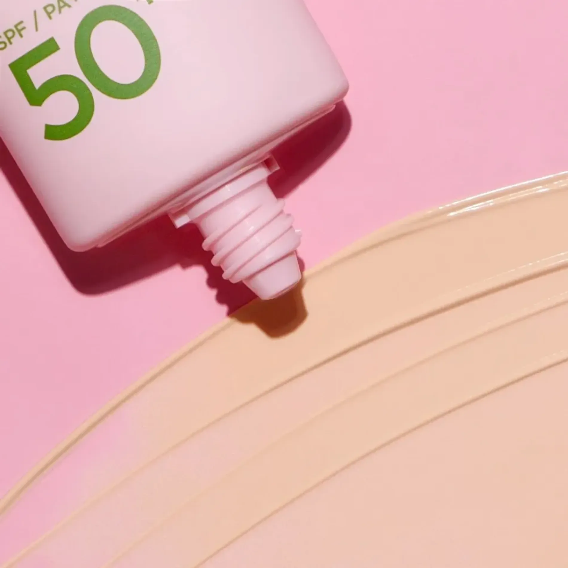 kem-chong-nang-nang-tong-manyo-foundation-free-sun-cream-50ml-5