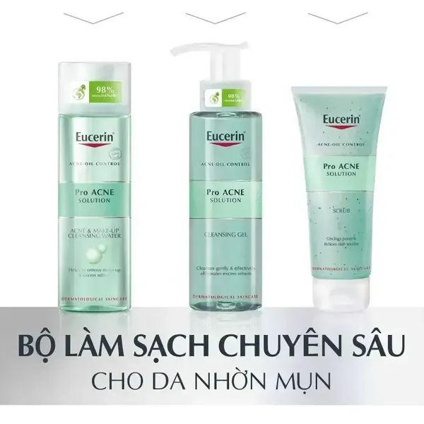 tay-te-bao-chet-ngan-ngua-mun-eucerin-proacne-scrub-100ml-5