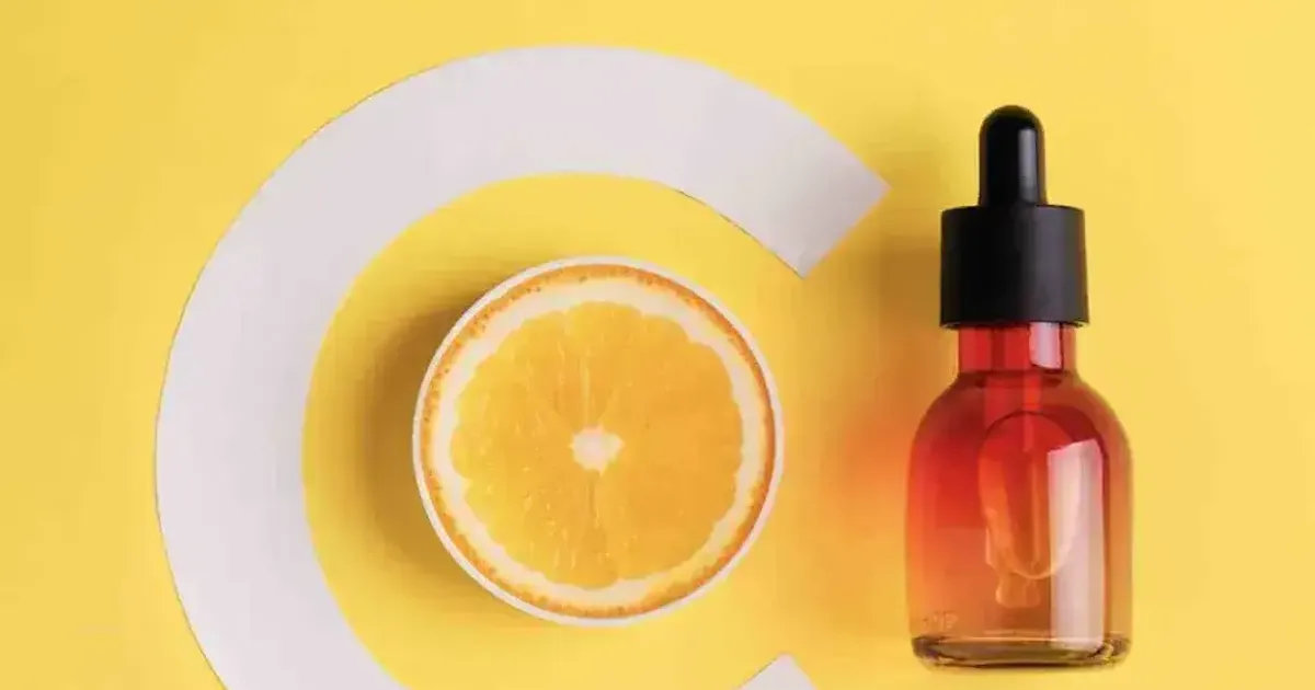Có những tác dụng phụ hay tiềm ẩn khi sử dụng serum vitamin C không?
