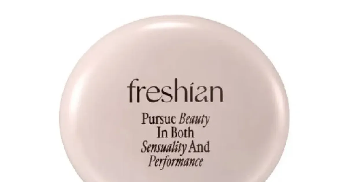 Phấn Nước Thuần Chay Freshian Căng Bóng Da Egg-Like Glow Cushion Vegan Spf35 Pa++ 12g