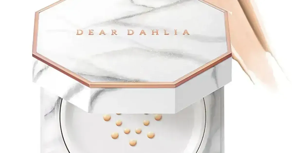 Kem Nền Trang Điểm Dear Dahlia Skin Paradise Pure Moisture Cushion Foundation Spf37 Pa+++ 14Ml