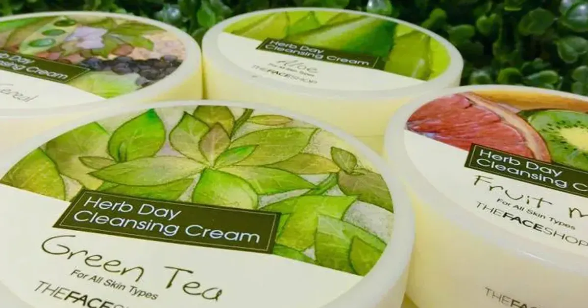 Review kem tẩy trang The Face Shop có tốt không? Top 8 loại phổ biến 2026
