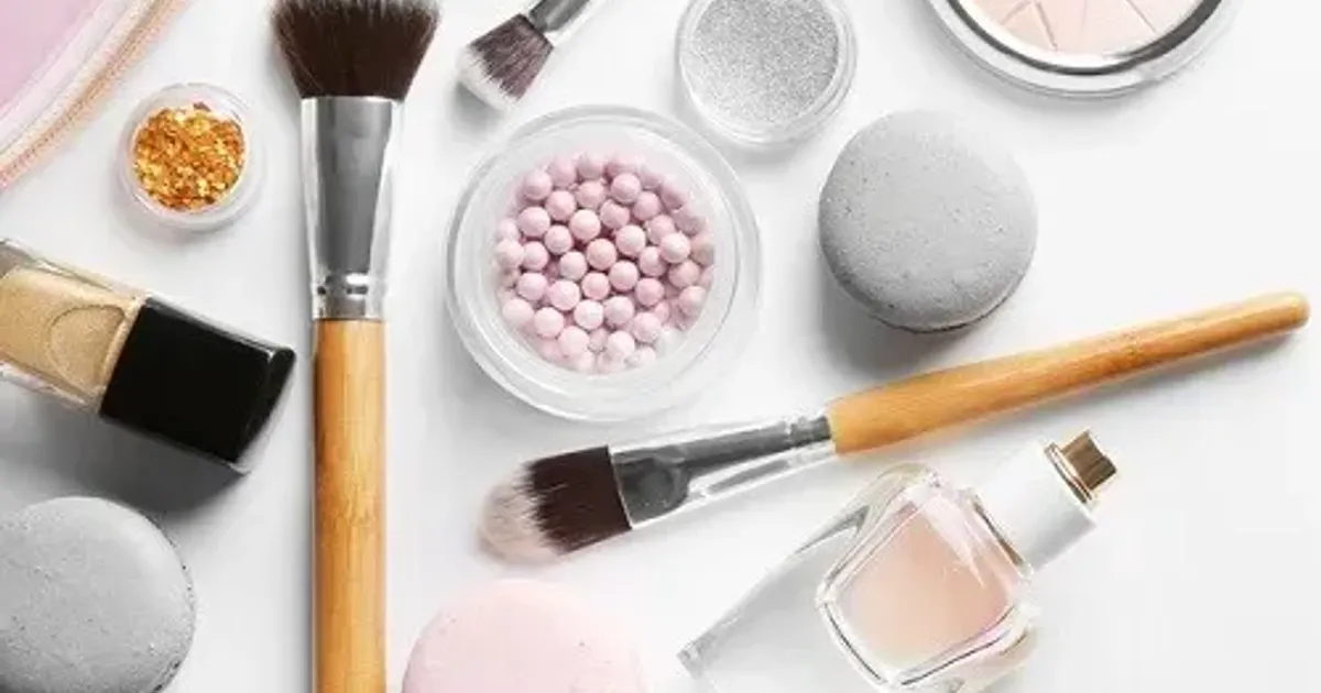 Cảnh báo 8 thành phần mỹ phẩm có hại - Cần tránh xa! - The Face Shop Chính Hãng