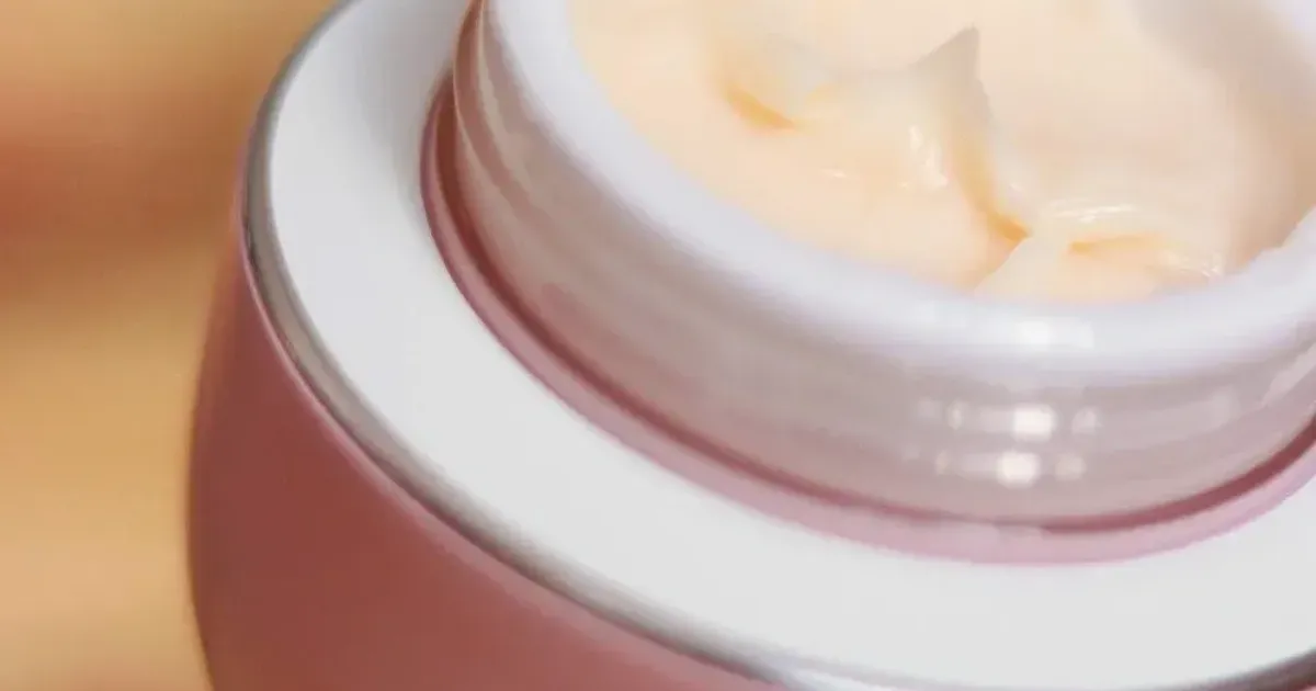 Review top 5 kem dưỡng trắng da mặt nổi bật nhất TheFaceShop