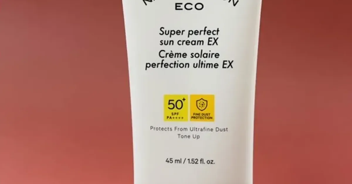 Review kem chống nắng chống bụi mịn, ánh sáng xanh Natural Sun Eco tốt nhất 2026 - The Face Shop Chính Hãng