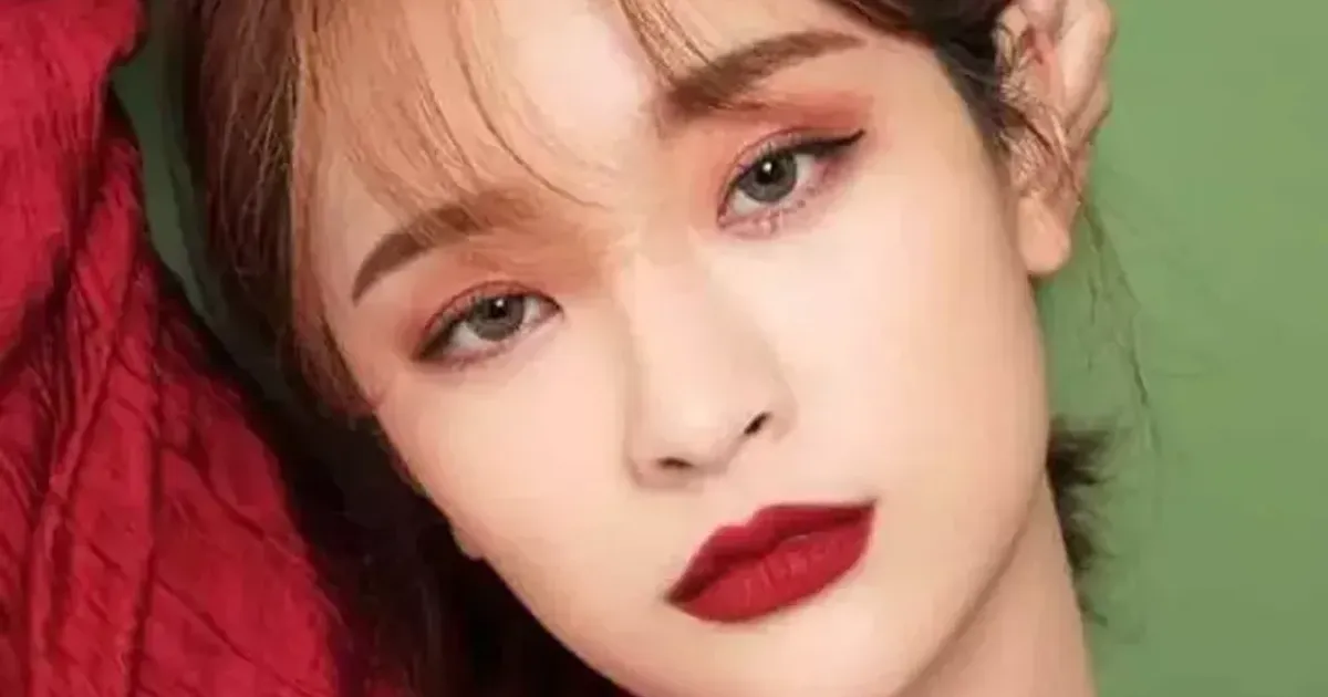 Gợi ý 6 kiểu trang điểm với son đỏ cực kỳ quyến rũ và thời thượng - The Face Shop Chính Hãng