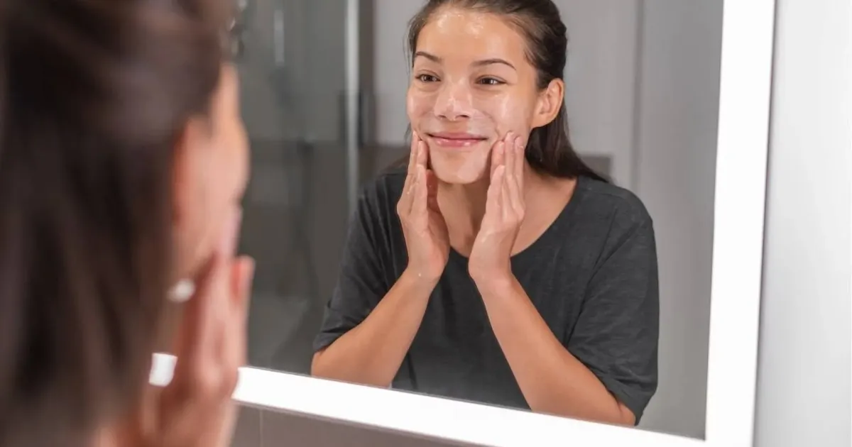 7 bước sử dụng dầu tẩy trang đúng cách - The Face Shop Chính Hãng