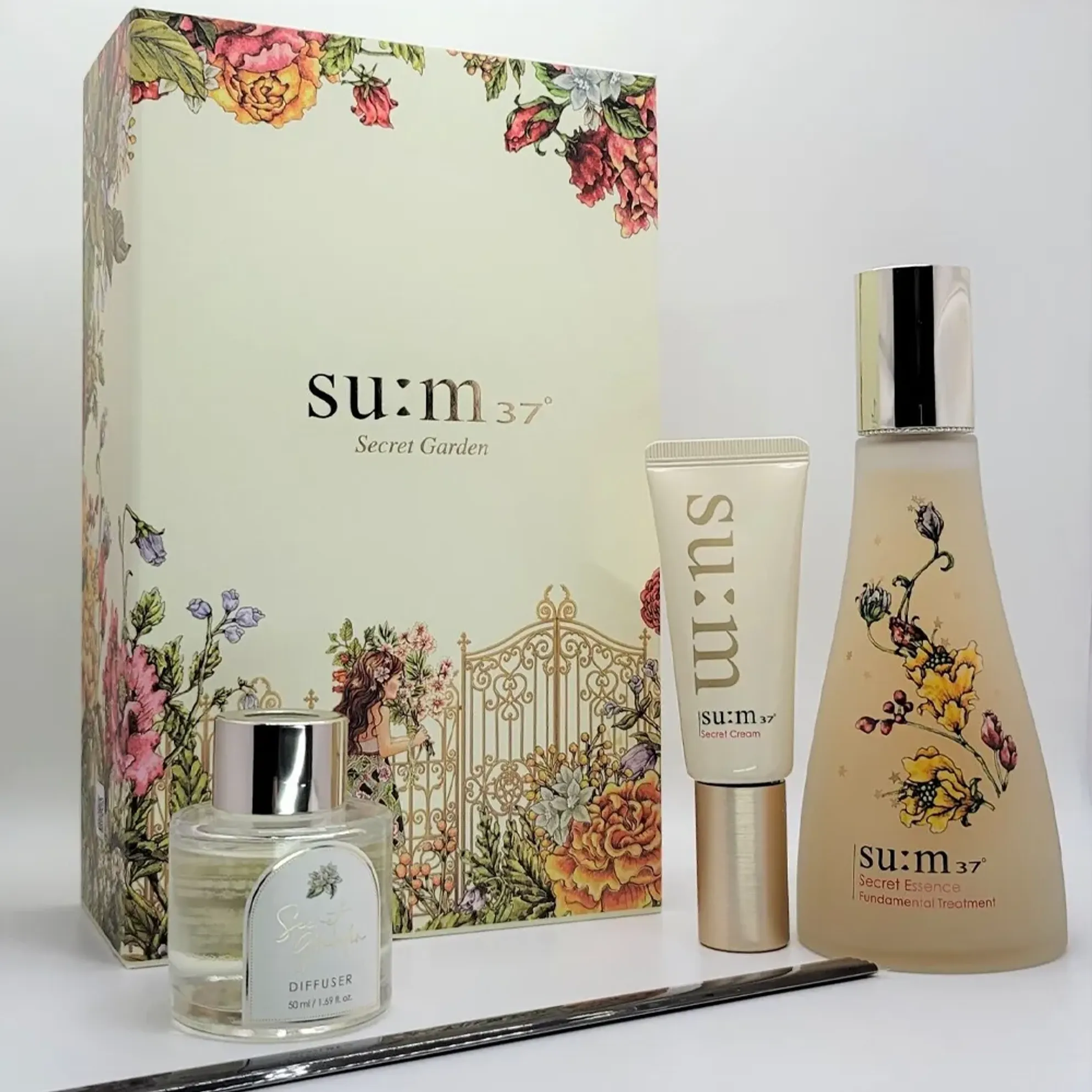 【限定品レア】 su:m37° スム37度企画セット Secret Garden Bộ Sản Phẩm Su:m37 Secret Essence Garden Le 230ml