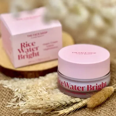 kem-duong-thuan-chay-the-face-shop-duong-da-deu-mau-rice-water-bright-vegan-cream-50ml-7