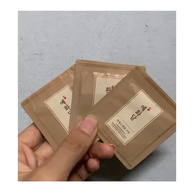 combo-trai-nghiem-8-kem-duong-yehwadam-duong-da-deu-mau-giam-tham-nam-mix-3