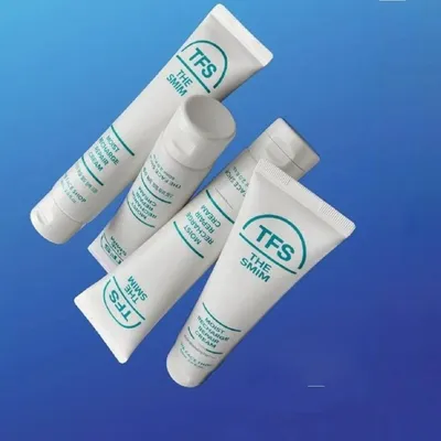 kem-duong-am-the-smim-moist-recharge-60ml-3