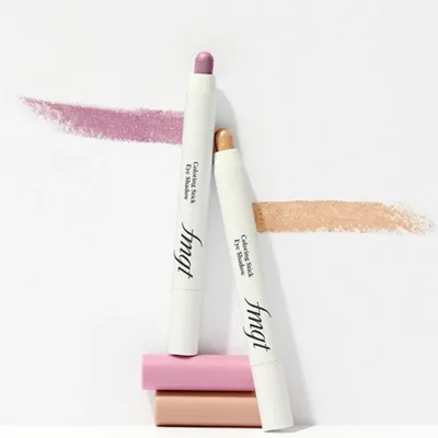 but-sap-trang-diem-mat-the-face-shop-coloring-stick-eyeshadow-13g-10