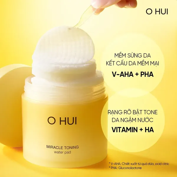 Miếng Pad Dưỡng Da Ohui Cấp Ẩm Làm Mịn Da Miracle Toning Water Pad 150ml (70Pcs)
