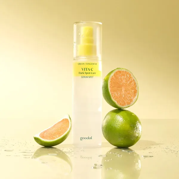 Xịt Khoáng Goodal Cấp Ẩm Dịu Da Green Tangerine Vita C Serum Mist 100ml