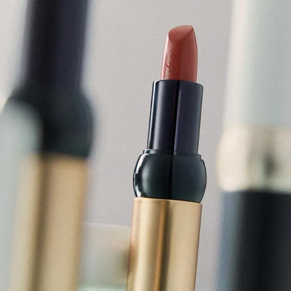 [FMGT] Son Thỏi Căng Bóng Tự Nhiên New Bold Sheer Glow Lipstick 3.5g