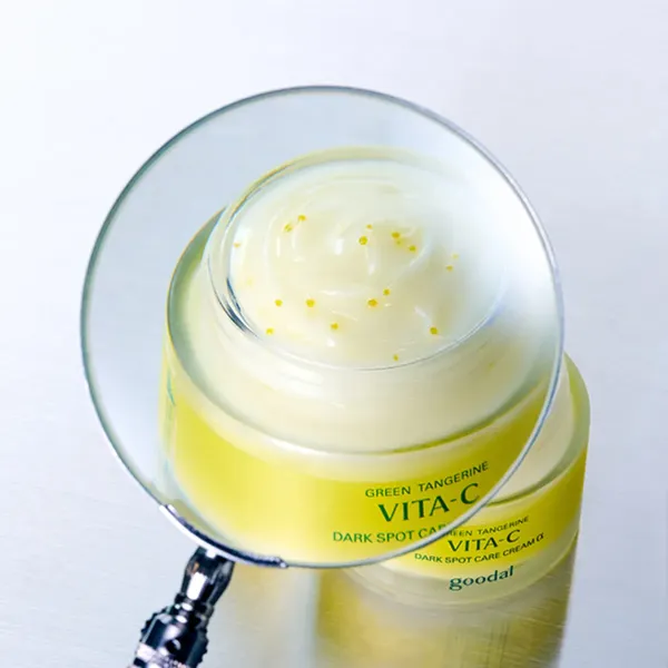 green-tangerine-vita-c-dark-alpha-cream-50ml-3