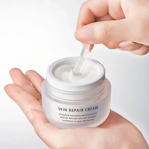 combo-tinh-chat-kem-duong-phuc-hoi-da-dprogram-enriching-serum-45ml-repair-cream-45g-2
