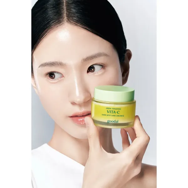 green-tangerine-vita-c-dark-alpha-cream-50ml-4