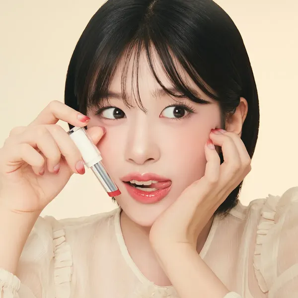 son-duong-moi-clio-co-mau-crystal-glam-balm-32g-1