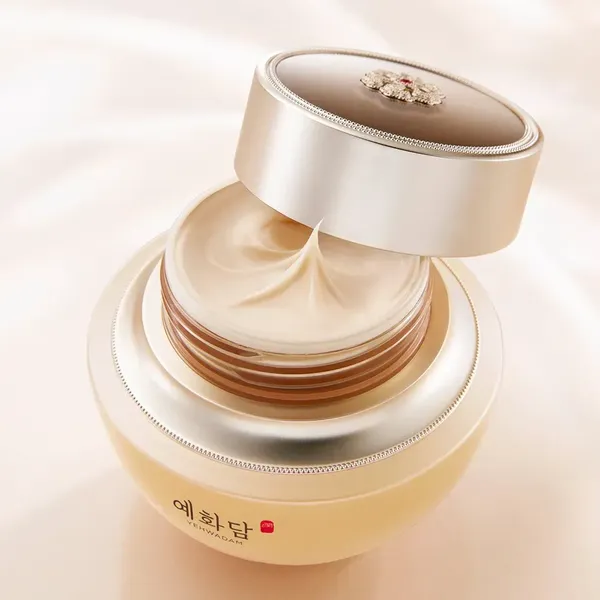 bo-kem-duong-deu-mau-da-the-face-shop-yehwadam-hwansaenggo-rejuvenating-radiance-cream-special-set-4pc-3