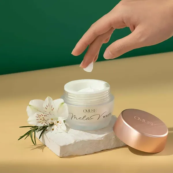 kem-duong-dem-omuse-2