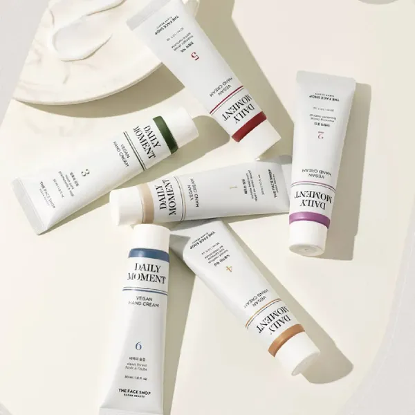 kem-duong-da-tay-the-face-shop-thuan-chay-daily-moment-vegan-hand-cream-30ml-3