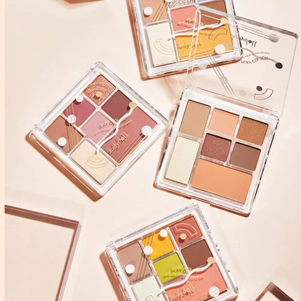 bang-phan-mat-7-o-judy-doll-all-in-one-palette-for-your-full-face-85g-5