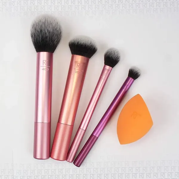 set-co-va-bong-mut-trang-diem-real-techniques-everyday-essentials-5pcs-2
