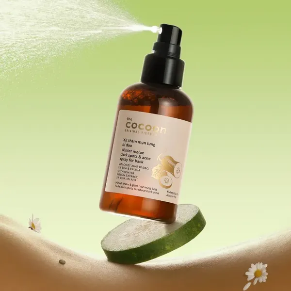 xit-tham-mun-lung-bi-dao-cocoon-winter-melon-dark-spots-acne-spray-for-back-140ml-6
