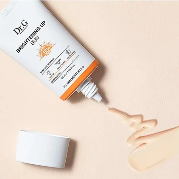 gwp-kem-chong-nang-lam-sang-da-drg-brightening-up-sun-spf50-pa-20ml-3