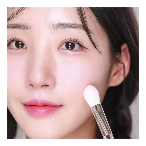 phan-ma-hong-glint-baked-blush-24g-3