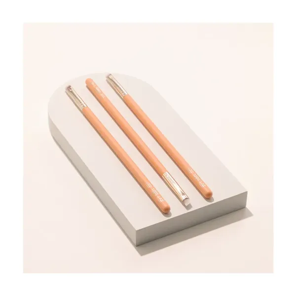 co-trang-diem-mat-the-tool-lab-219-small-precision-smudge-2