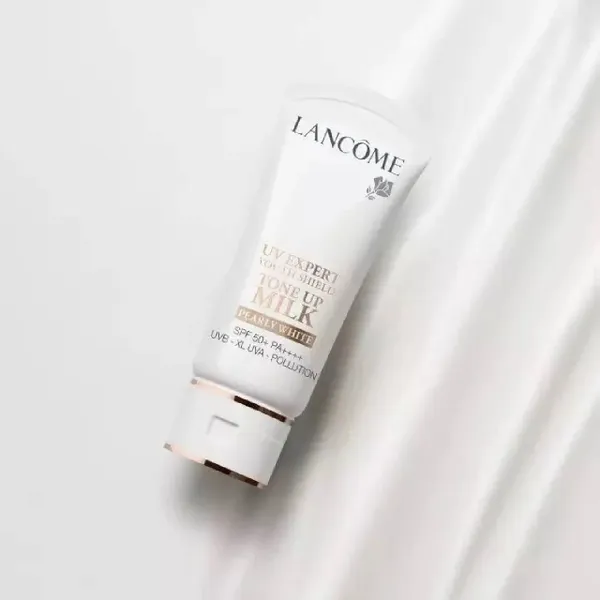 kem-chong-nang-lancome-nang-tong-da-uv-expert-tone-up-white-spf-50-pa-30ml-3