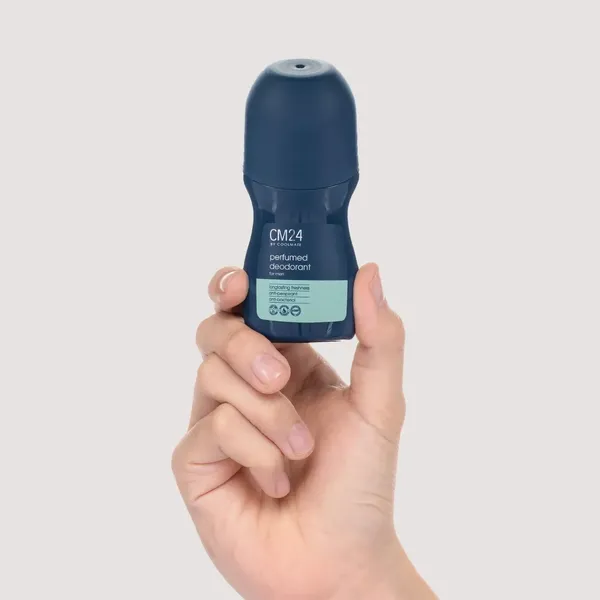 lan-khu-mui-cm24-perfumed-deodorant-50g-6