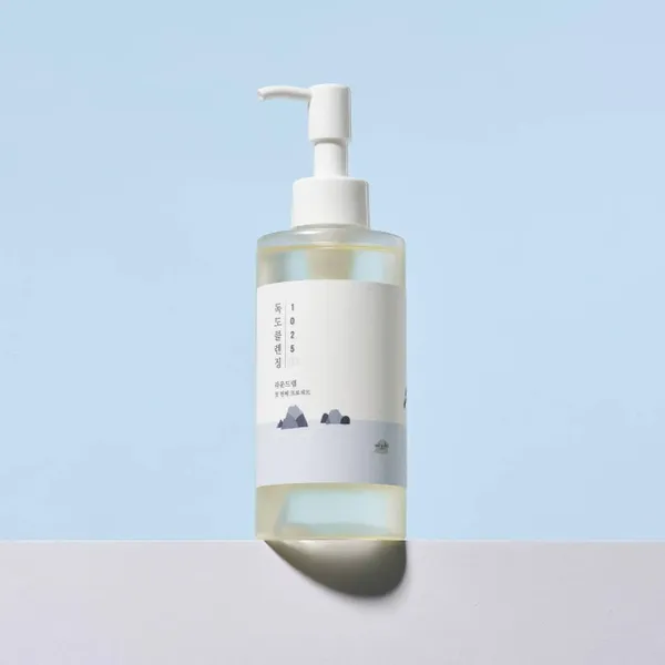 dau-tay-trang-round-lab-lam-sach-diu-nhe-1025-dokdo-cleansing-oil-200ml-6