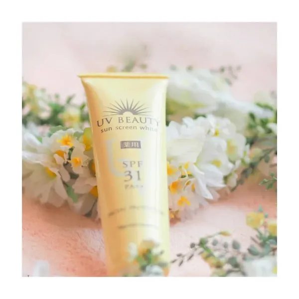 kem-chong-nang-naris-nang-tong-da-uv-beauty-sunscreen-white-40g-4